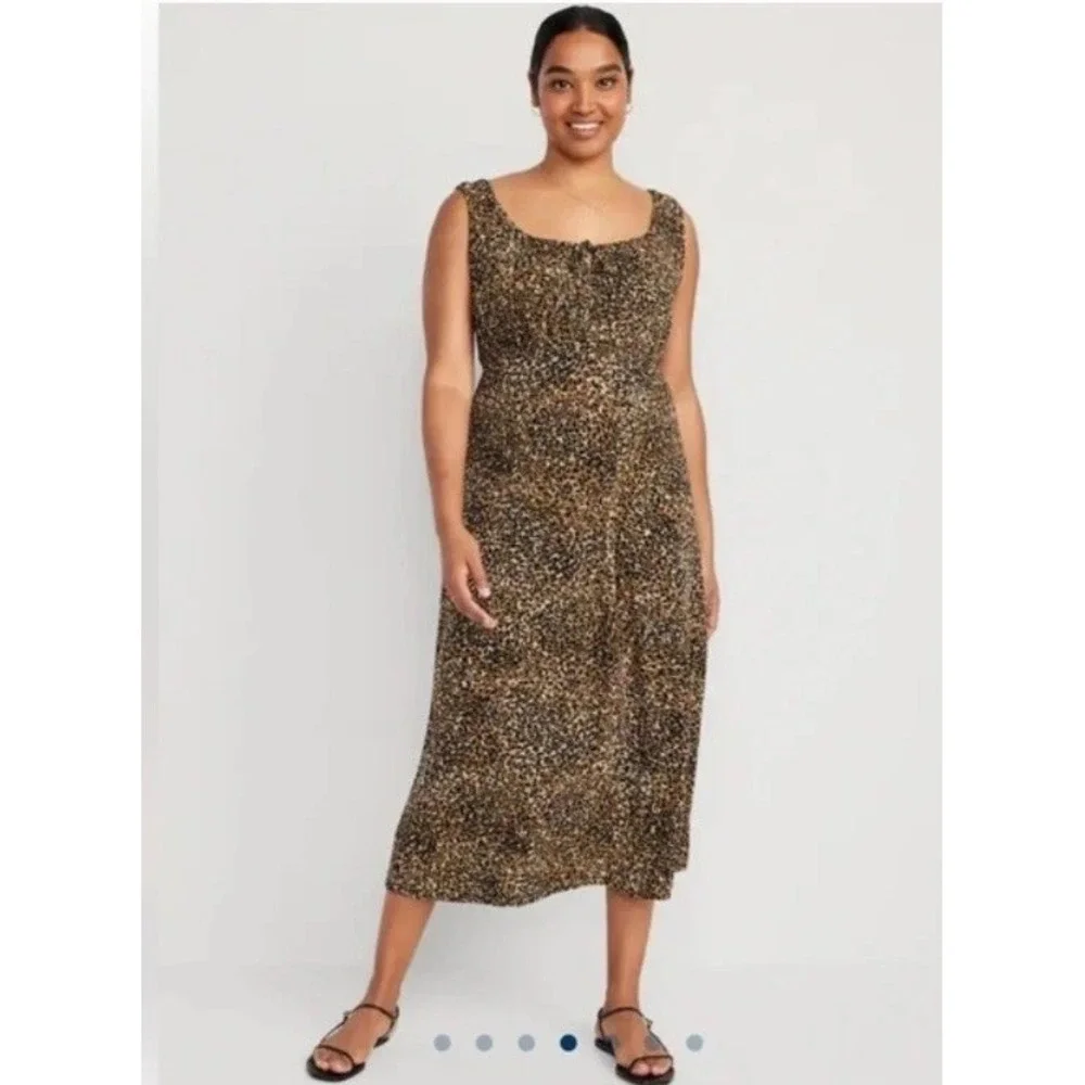 Old Navy Women's Cheetah Sleeveless Dress Size‎ S , Casual, Stretch, Midi